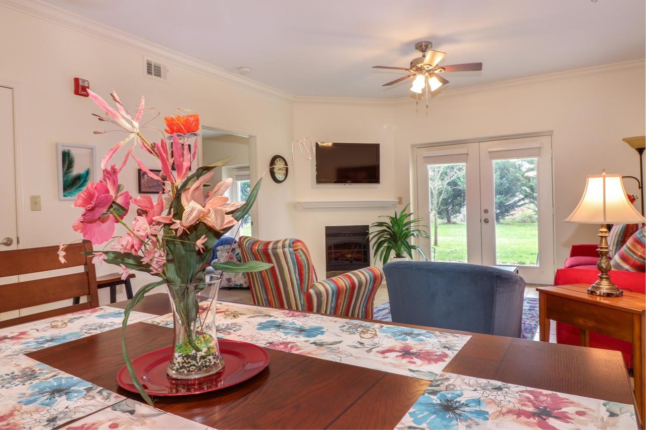 Sandy'S Sanctuary Appartement Pigeon Forge Buitenkant foto